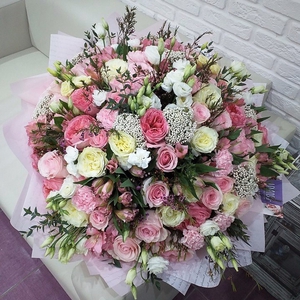 Дизайнерский букет №8