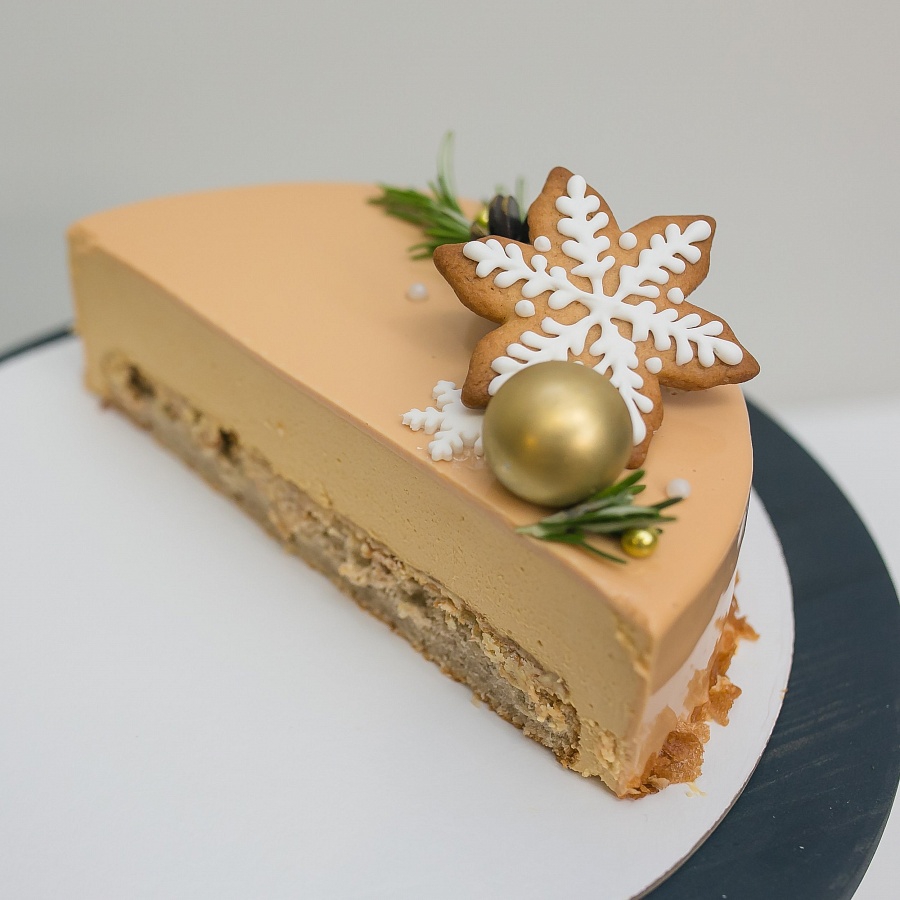 Муссовый торт «Карамельный» 1кг.