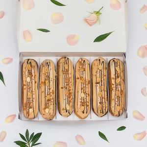 Набор из 6 эклеров «Арахис»