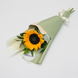 Букетик с солнечным подсолнухом