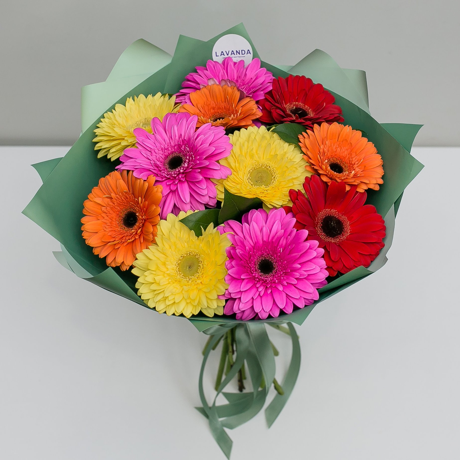 Букет ярких гербер