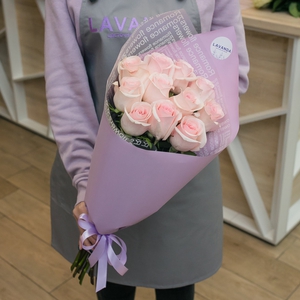 11 розовых Эквадорских роз 50 см.