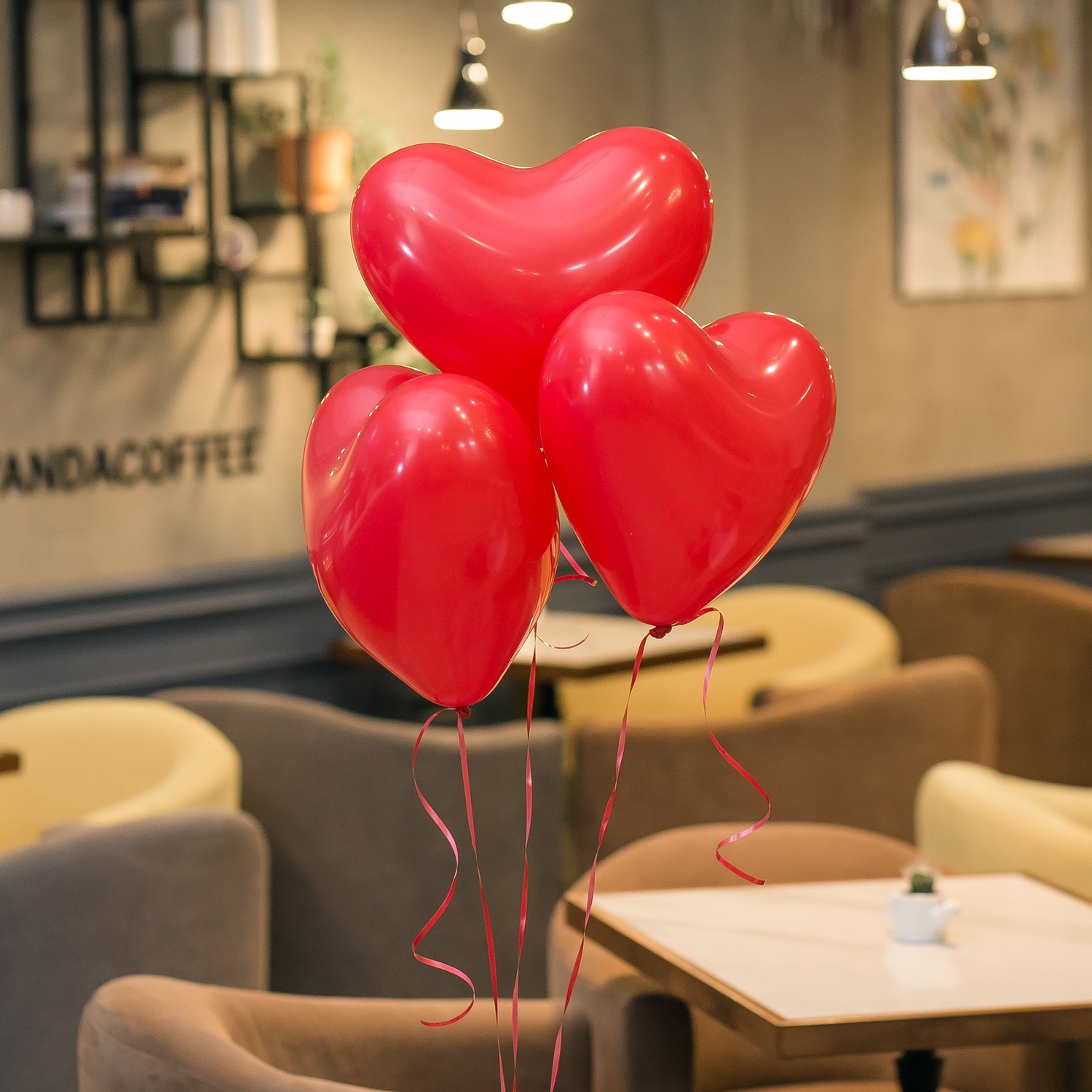 Шар с гелием в форме сердца