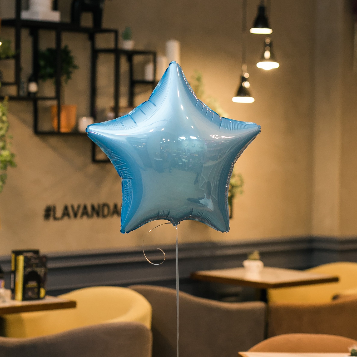 "Голубая звезда" фольгированный шар с гелием