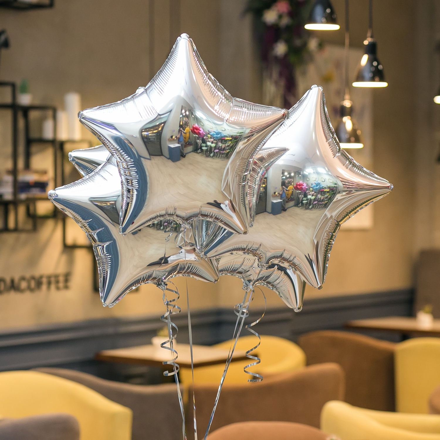 "Серебристая звезда" фольгированный шар с гелием