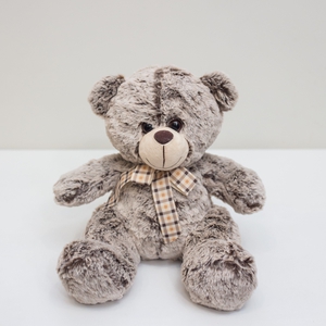 Большой серый мишка