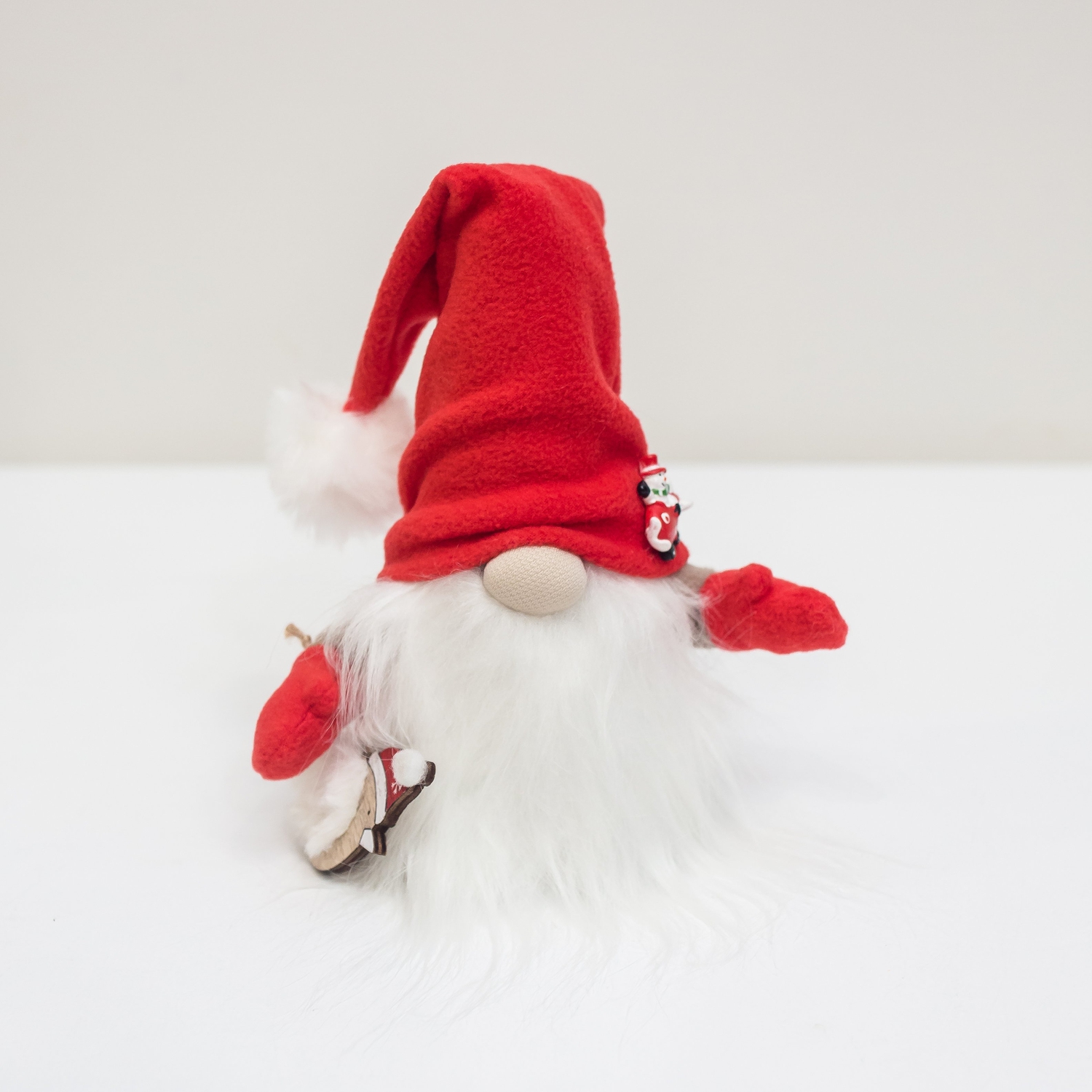 Красный гном