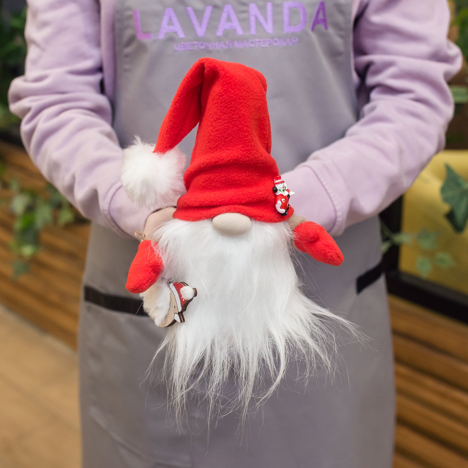 Красный гном